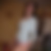 Girlfriend Stripping [Amateur,Solo,Posing] [2312*1734, 34 ] thumb
